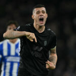 ☕️🥐 Raňajky FC: Haaland hrá Santa 🎅, Yamal stroskotá na párty ⚽️