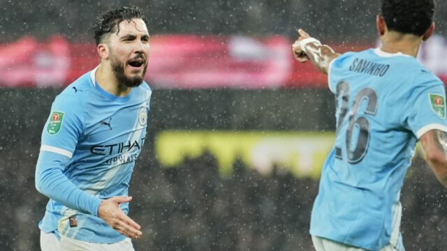 Rayan Cherki zahanbuje 616 miliónov libier z Premier League, keď Rayan Cherki zahanbuje 616 miliónov libier z Premier League, keď Wirtz odišiel v prachu