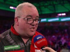 Reakcia Stephena Buntinga po obrovskom vystrašení hovorí za všetko, keďže hviezda šípok hovorí „Sľubujem“ Stephen Bunting je na pohovore