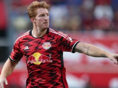 Red Bulls opätovne podpísal zmluvu s veteránom D Timom Parkerom pre sezónu 2026 Red Bulls opätovne podpísal zmluvu s veteránom D Timom Parkerom pre sezónu 2026