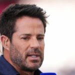 Redknapp kritizuje hráča Arsenalu z troch dôvodov; Moyes vyzdvihuje hviezdu Gunners ako „najlepšiu na svete“