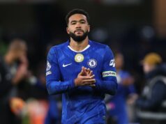 Reece James vyniesol verdikt o „nadvláde“ 10-člennej Chelsea nad Arsenalom: „Mohli sme vyhrať“ Reece James vyzýva Gabriela Martinelliho z Arsenalu (Action Images cez Reuters)