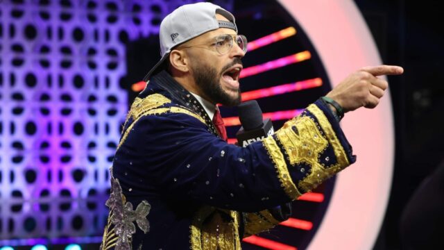 Ricochet odpovedá po tom, čo milovaná legenda náhle oznámila, že opúšťa WWE
