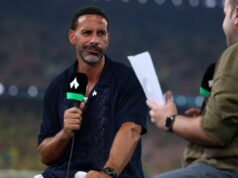 Rio Ferdinand počas žrebovania v Bournemouthe požaduje prestup z Man Utd | Futbal | Šport Rio Ferdinand počas žrebovania v Bournemouthe požaduje prestup z Man Utd | Futbal | Šport
