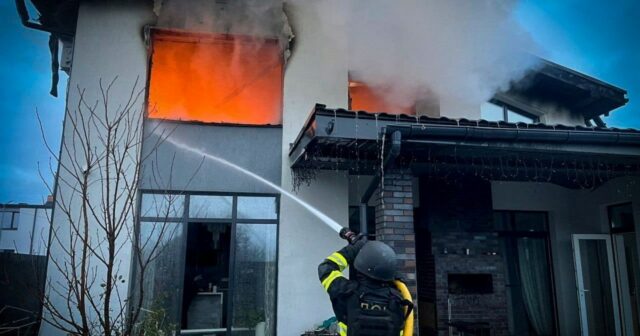 Rusko-ukrajinská vojna naživo: Jeden zabitý v Kyjeve, desiatky zranených na celej Ukrajine
