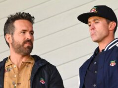 Ryan Reynolds a Rob Mac urobili veľkú zmenu, o ktorej prisahali, že sa vo Wrexhame nikdy nestane Spolumajitelia Wrexhamu Ryan Reynolds a Rob Mac