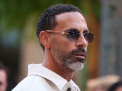 Samozvaný „muž ľudu“ Rio Ferdinand obhajuje ceny lístkov na FIFA Samozvaný „muž ľudu“ Rio Ferdinand obhajuje ceny lístkov na FIFA