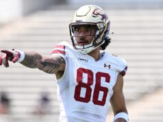 Samson Nacua, brat hviezdy Rams, zatknutý za údajnú krádež BMW hviezdy Lakers Samson Nacua, brat hviezdy Rams, zatknutý za údajnú krádež BMW hviezdy Lakers