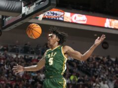 San Francisco zaznamenalo víťazstvo nad štátom Mississippi Basketbal NCAA: Semifinále konferenčného turnaja na západnom pobreží – Gonzaga vs. San Francisco
