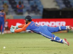 Sanju Samson sa drží úlovku, keď David Miller odchádza na 18 v IND vs SA 2025 5. T20I (sledovať) Sanju Samson sa drží úlovku, keď David Miller odchádza na 18 v IND vs SA 2025 5. T20I (sledovať)