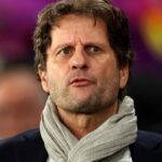 Tréner Matildas Joe Montemurro (na obrázku) urobil niekoľko vášnivých komentárov o stave austrálskeho futbalu