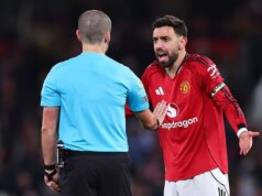 Šéfovia Furious Man Utd po sérii „nespravodlivých“ rozhodnutí požadujú odpovede od Howarda Webba Manchester United chce stretnutie s Howardom Webbom.