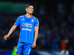 Sepúlveda na pokraji vstupu do Chivas Download app from appStore