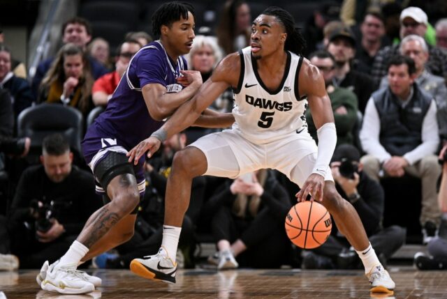 Basketbal NCAA: Indy Classic-Northwestern v Butleri