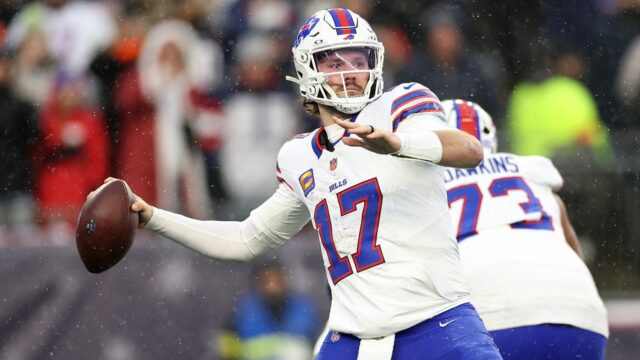 Skóre NFL: Bills rally od 21 dole, aby porazil Patriots, Skóre NFL: Bills rally od 21 dole, aby porazil Patriots, sprísnil AFC East race