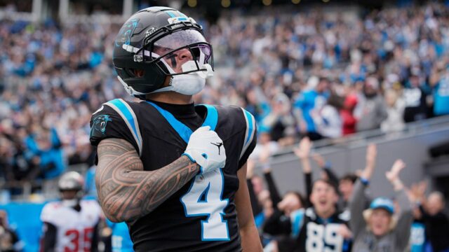 Skóre NFL: Panthers sa víťazstvom nad Bucsom približujú k titulu divízie
