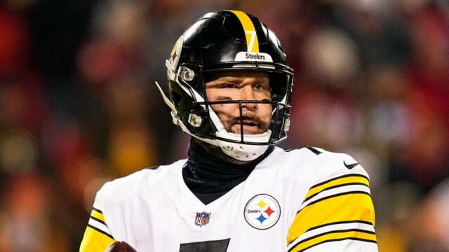Skvelý Steelers Ben Roethlisberger navrhuje, aby tím prešiel od Mikea Skvelý Steelers Ben Roethlisberger navrhuje, aby tím prešiel od Mikea Tomlina