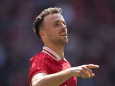 Sons of Diogo Jota sa pripojí k maskotom zápasu Liverpool vs Wolves na Anfielde Sons of Diogo Jota sa pripojí k maskotom zápasu Liverpool vs Wolves na Anfielde