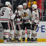 Spencer Knight zastaví 26 striel ako Blackhawks egde Kings
