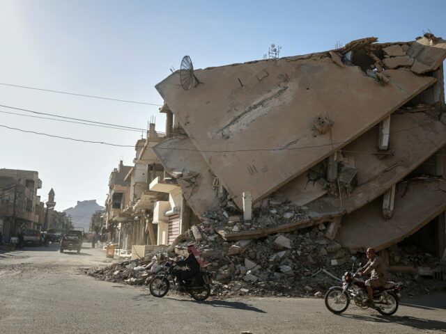 Spoločná sýrsko-americká hliadka bola napadnutá neďaleko Palmýry: Štátne médiá | Spoločná sýrsko-americká hliadka bola napadnutá neďaleko Palmýry: Štátne médiá | Sýrske vojnové správy