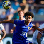 Správa: Chelsea vyzvala, aby zaplatila 11 miliónov libier za podpis 17-ročného útočníka