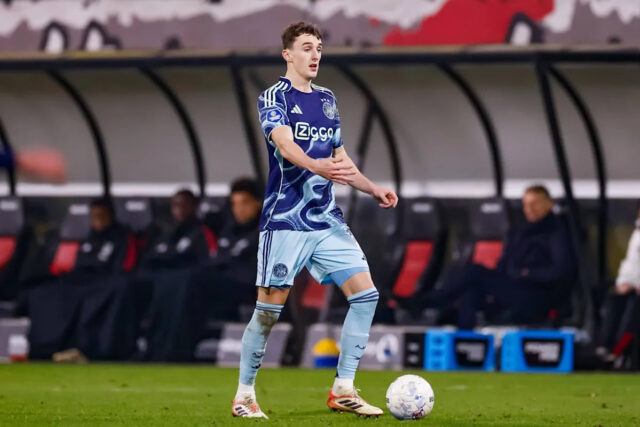 Správa: Newcastle United bojuje o získanie talentovaného obrancu za 17 miliónov libier
