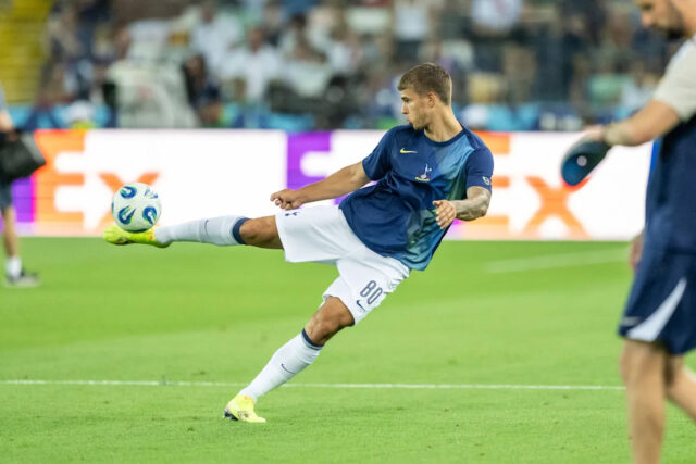 Správa: Tottenham Hotspur zastáva pevný postoj k budúcnosti hviezdy uprostred Správa: Tottenham Hotspur zastáva pevný postoj k budúcnosti hviezdy uprostred záujmu Bayernu Mníchov