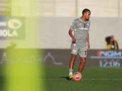 Správa – Inter Miláno má záujem o obrancu Hellas Verona, ktorý nahradí Denzela Dumfriesa: Prestup možný iba v lete Správa – Inter Miláno má záujem o obrancu Hellas Verona, ktorý nahradí Denzela Dumfriesa: Prestup možný iba v lete