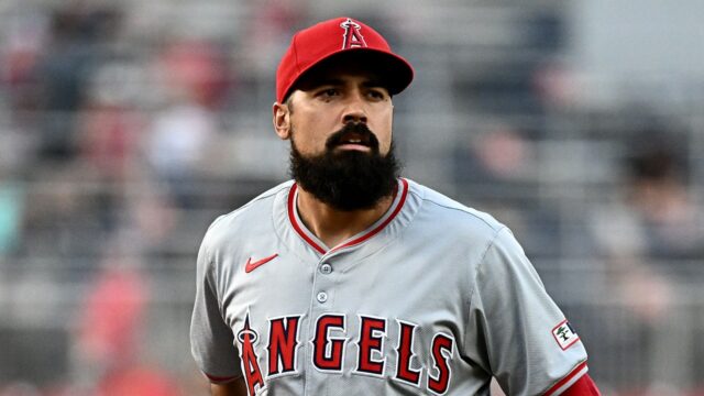 Správy MLB: Angels, Anthony Rendon sa rozchádzajú Správy MLB: Angels, Anthony Rendon sa rozchádzajú