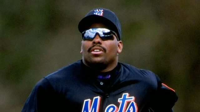 Správy MLB: Bobby Bonilla verí, že Steve Cohen z Mets Správy MLB: Bobby Bonilla verí, že Steve Cohen z Mets môže vyhrať Svetovú sériu