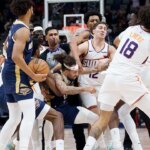 Správy NBA: Hráči Pelicans a Suns sa počas zápasu bijú