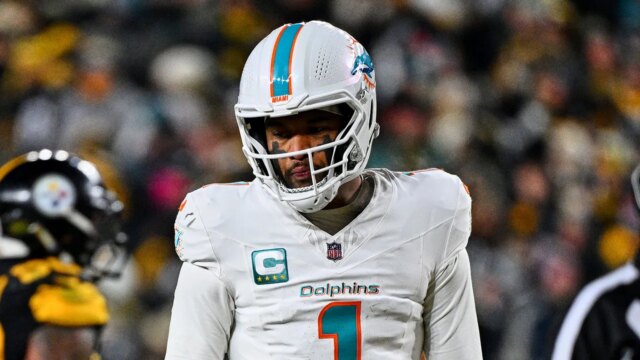 Správy NFL: Delphins údajne lavičke Tua Tagovailoa uprostred neuspokojivej sezóny Správy NFL: Delphins údajne lavičke Tua Tagovailoa uprostred neuspokojivej sezóny