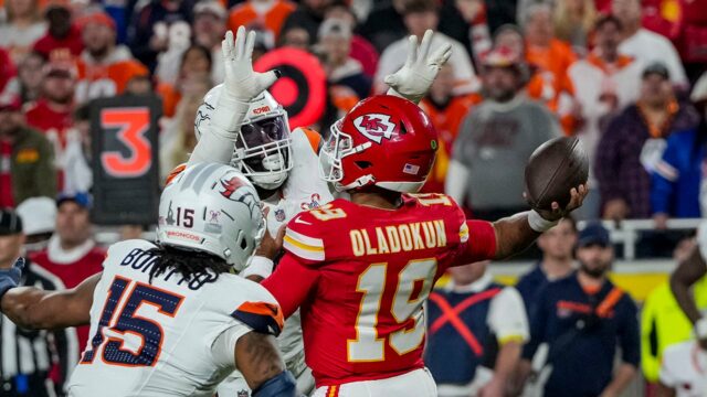 Správy NFL: Jonathon Cooper z Broncos podpaľuje Chiefs po tom, Správy NFL: Jonathon Cooper z Broncos podpaľuje Chiefs po tom, čo tím získa AFC West