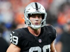 Správy NFL: Raiders umiestňujú Brocka Bowersa, Jermeyho Chinna na IR, ktorý končí sezónu Správy NFL: Raiders umiestňujú Brocka Bowersa, Jermeyho Chinna na IR, ktorý končí sezónu