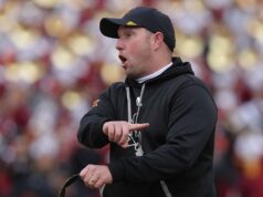 Správy: Tréner ASU Kenny Dillingham podpísal 5-ročný kontrakt Syndikácia: The Ames Tribune