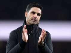 Správy z Arsenalu: Prestupový cieľ porazil Gunners, keď hviezda reagovala na prechod na novú rolu Mikel Arteta