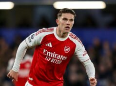 Správy z Arsenalu: Viktor Gyokeres poslal brutálnu správu, keď Roy Keane urobil obrovskú predpoveď Viktor Gyökeres z Arsenalu