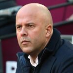 Arne Slot manažér / hlavný tréner Liverpoolu počas zápasu Premier League medzi West Ham United a Liverpoolom na londýnskom štadióne 30. novembra 2025 v Londýne v Anglicku.