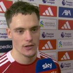 Arnemu Slotovi sa zatiaľ v tejto sezóne nepodarilo zachytiť slabú formu Liverpoolu