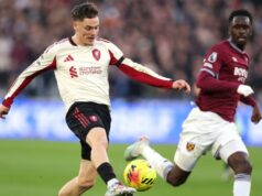 Správy z Liverpoolu: Florian Wirtz z Arna Slotu „riskuje“, pretože Virgil van Dijk nechce zmenu Arne Slot zariskoval so svojím výberom Liverpoolu proti West Hamu