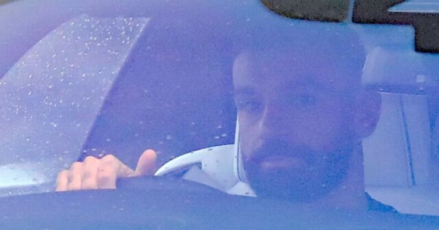 Mo Salah je pochmúrny, keď videl vychádzať z tréningového ihriska LFC AXA po jeho bombovom vyhlásení, že jeho vzťah s Arne slotom sa pokazil.