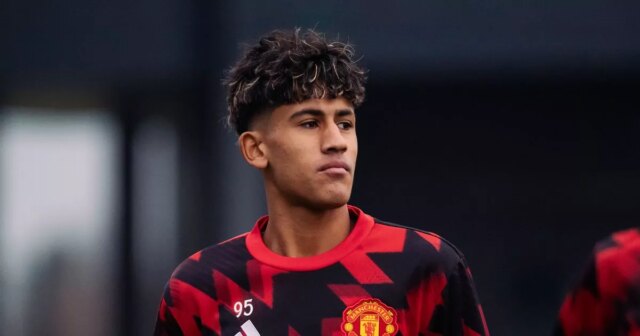 Správy z Man Utd: Prestupový postoj JJ Gabriela sa objavuje, JJ Gabriel hrá za Manchester United U18s
