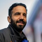 LONDÝN, ANGLICKO - 30. NOVEMBRA: Manažér Manchestru United Ruben Amorim prichádza pred zápasom Premier League medzi Crystal Palace a Manchestrom United v Selhurst Parku 30. novembra 2025 v Londýne v Anglicku. (Foto: Ash Donelon/Manchester United cez Getty Images)