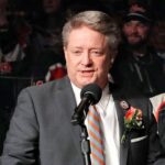 Správy z NHL: Vysielateľ Flyers pozastavil 2 zápasy po nevhodnom komentári