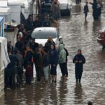 Stany zaplavujú, rodiny hľadajú úkryt, keď sa búrka Byron rúti dole na Gazu | Správy o konflikte medzi Izraelom a Palestínou