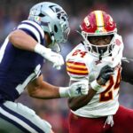 Štát Iowa, štát Kansas sa odhlásil zo zápasov univerzitného futbalu