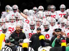 Štát Ohio, Indiana, sa drží na popredných miestach v novom rebríčku College Football Playoff Štát Ohio, Indiana, sa drží na popredných miestach v novom rebríčku College Football Playoff