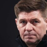 Steven Gerrard vyjadril svoj verdikt o výbušných komentároch Mohameda Salaha