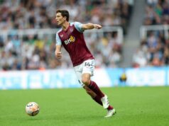 Stredný obranca Premier League otvorený prestupu do Barcelony Pau Torres pozdravuje kvalitu Ezri Konsa | Aston Villa