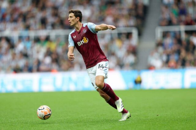 Stredný obranca Premier League otvorený prestupu do Barcelony Pau Torres pozdravuje kvalitu Ezri Konsa | Aston Villa